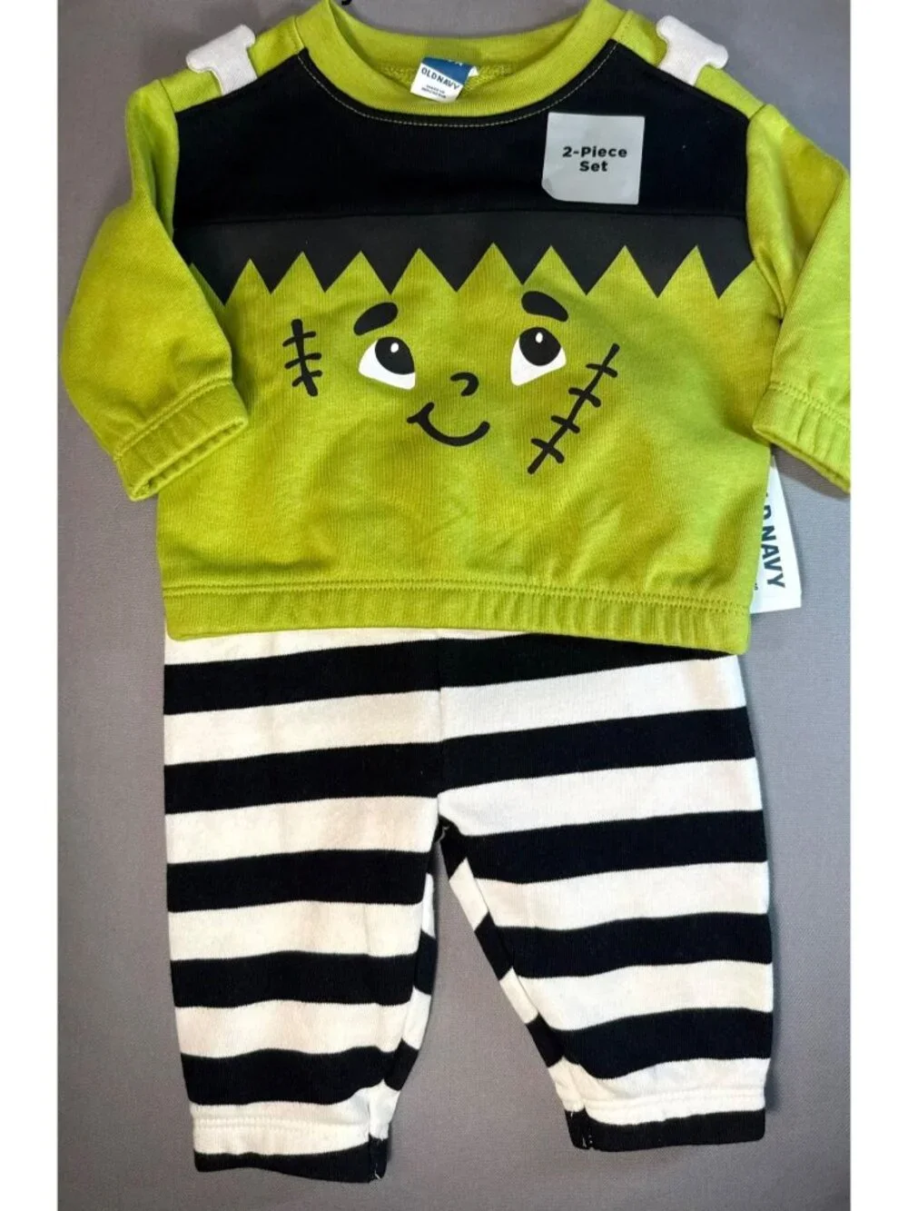 Old Navy 0-3m NWT Frankenstein 2pc set shirt sweatsuit joggers Halloween monster